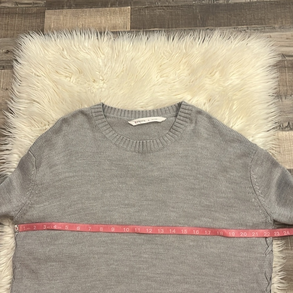 Athleta Nopa merino wool side lace up sweater light gray S - Picture 8 of 9